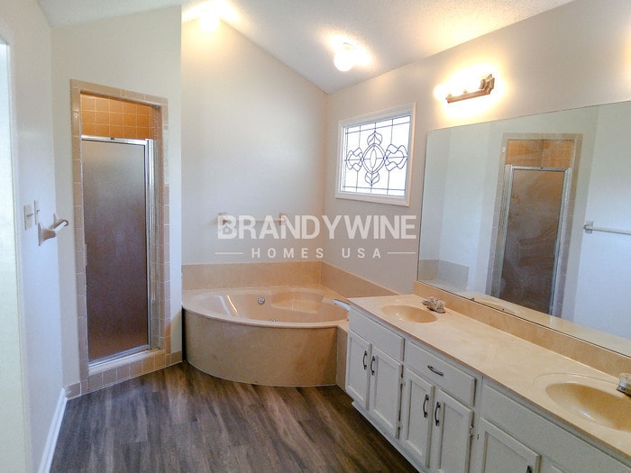 Building Photo - 4454 Mayo Ave