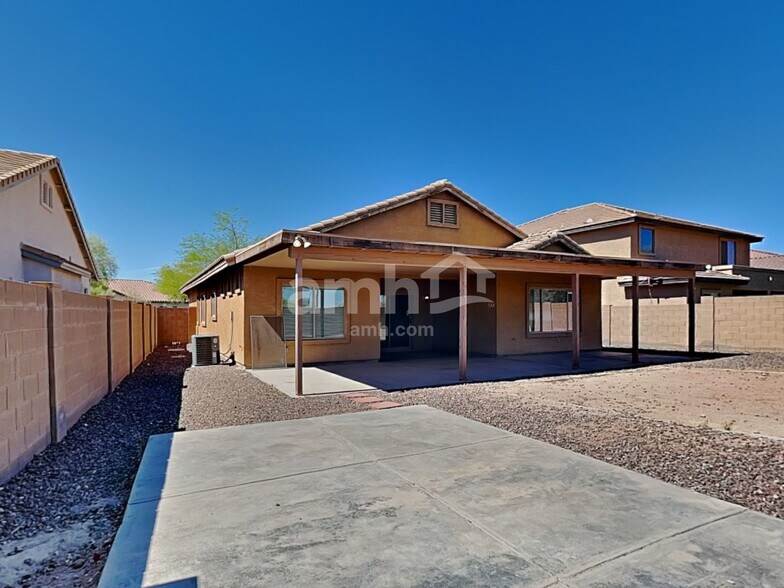 Building Photo - 683 S 221st Dr