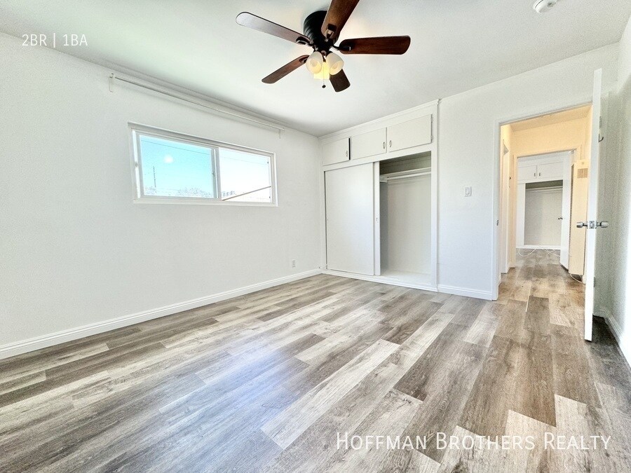 Building Photo - 1320 S Ridgeley Dr