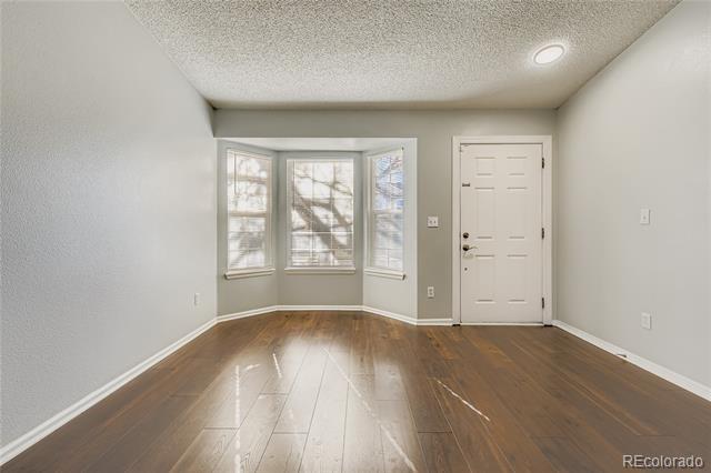 Building Photo - 4927 Tarcoola Ln