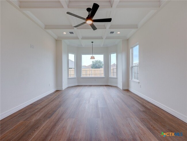 Building Photo - 505 Magan Ln