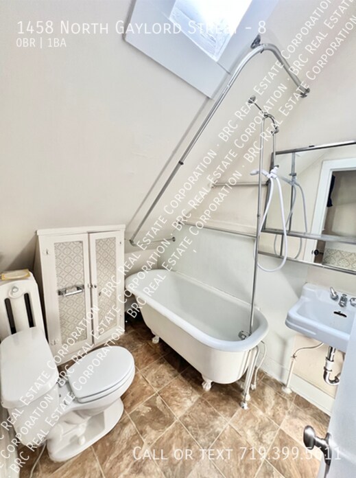 Building Photo - 1458 N Gaylord St