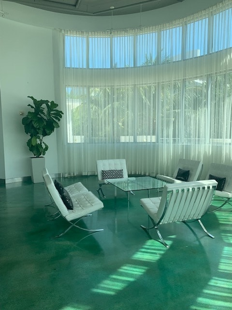 Building Seatting Area - 3029 NE 188th St