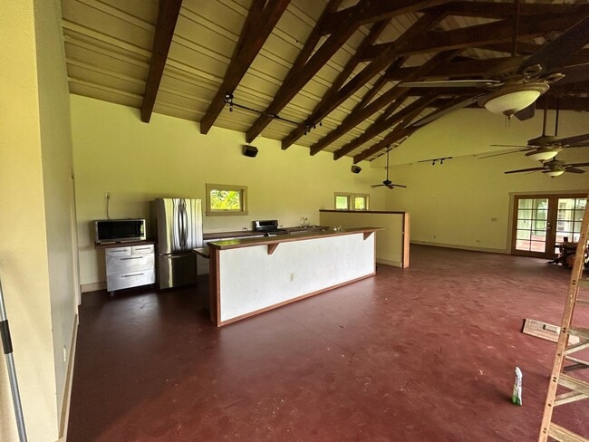 Building Photo - 2 Bedroom 1.5Bath Unfurnished Home