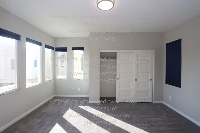 Building Photo - 2041 N Orange Olive Rd