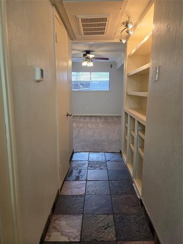 Building Photo - 4211 Newton Ave