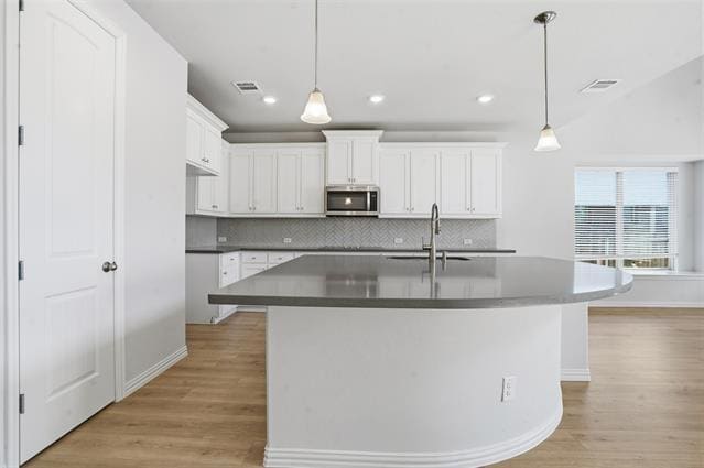 Building Photo - 461 Windy Knoll Rd