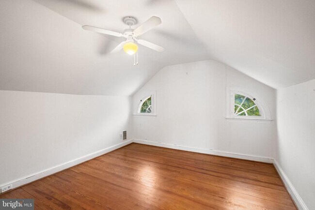 Building Photo - 4008 Rosemary St