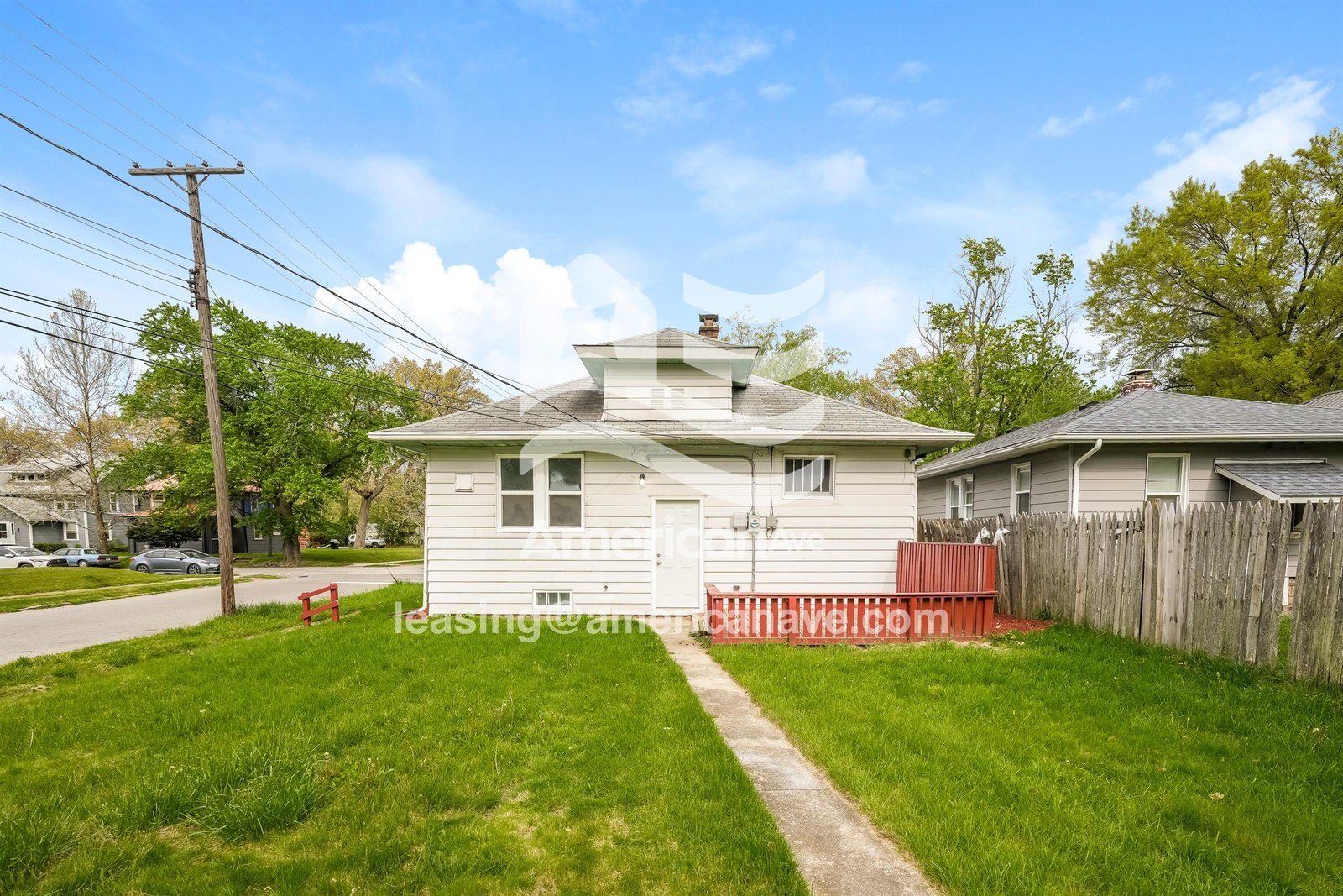 Building Photo - 1801 Leer St