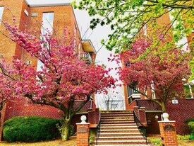 Building Photo - 33 Lodgen Ct