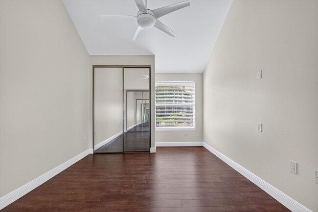 Building Photo - 203 Andover Ct