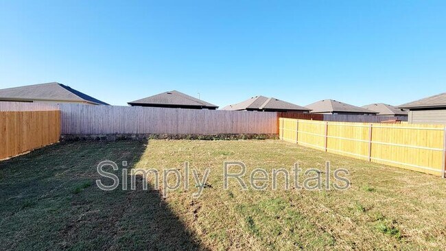Building Photo - Brindle Dr. 1417