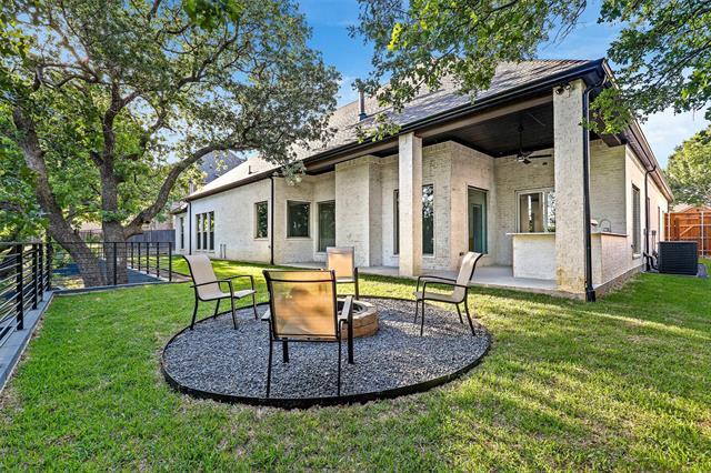 Building Photo - 2009 Hill Country Ct