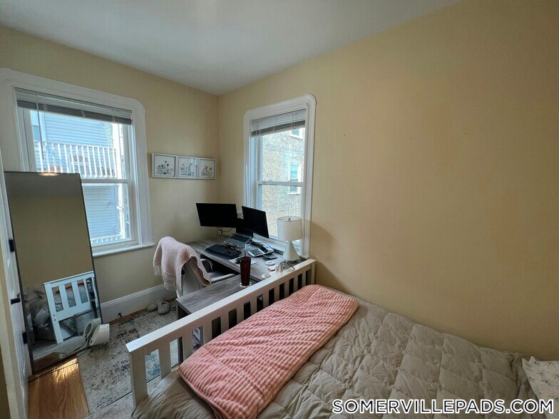 Building Photo - 48-50 Lowell St.