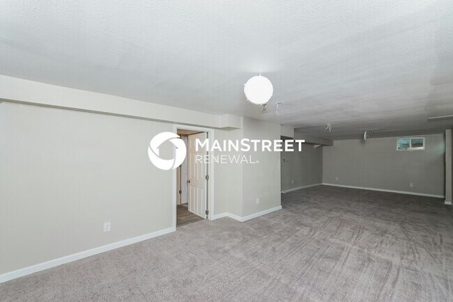 Building Photo - 3 Bedroom Pet-Friendly Home in Arvada, CO ...