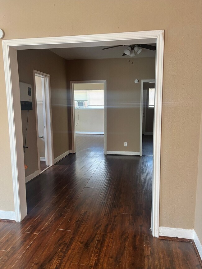 Building Photo - 4623 Brinkley St