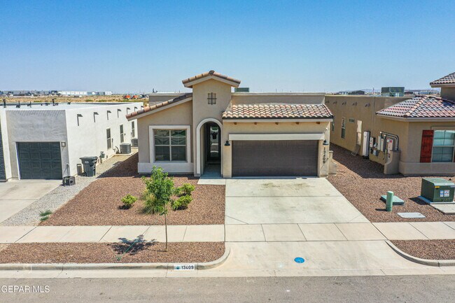 Building Photo - 13409 Carterton Ave