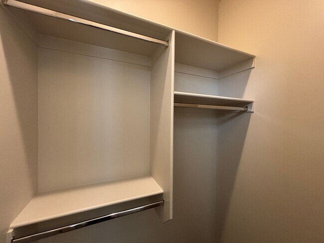 Building Photo - BRAND NEW TOWNHOME FOR RENT!
