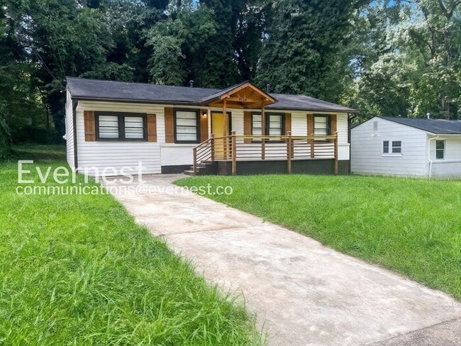 Building Photo - 3119 Lone Oak Ave SW