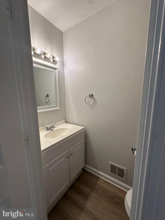 Building Photo - 309 Sherando Cir