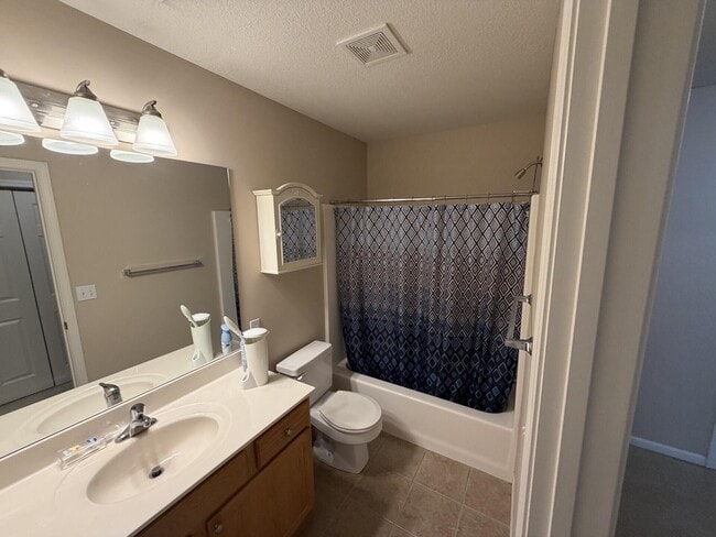 Building Photo - 4310 Culpeper Dr