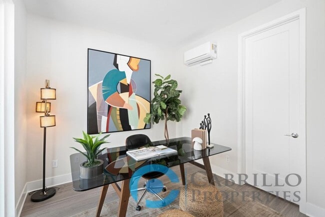 Building Photo - Brand New 1bd/1ba Home w/Private Yard, Central AC, & In Unit Laundry