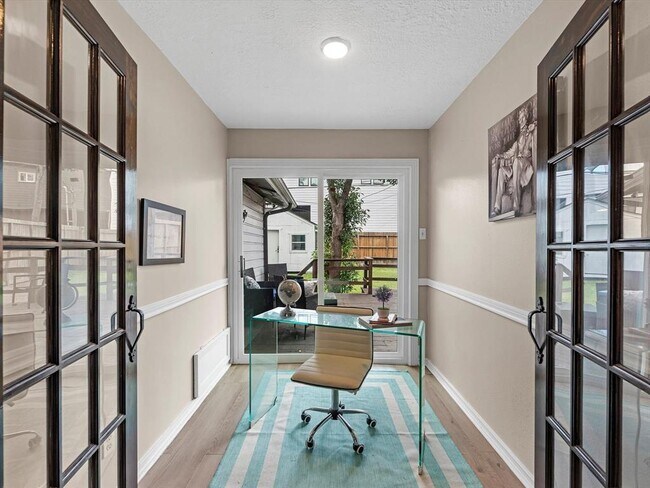Building Photo - 1207 Archer St