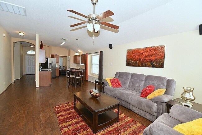 Building Photo - 3838 St Simon Manor Dr