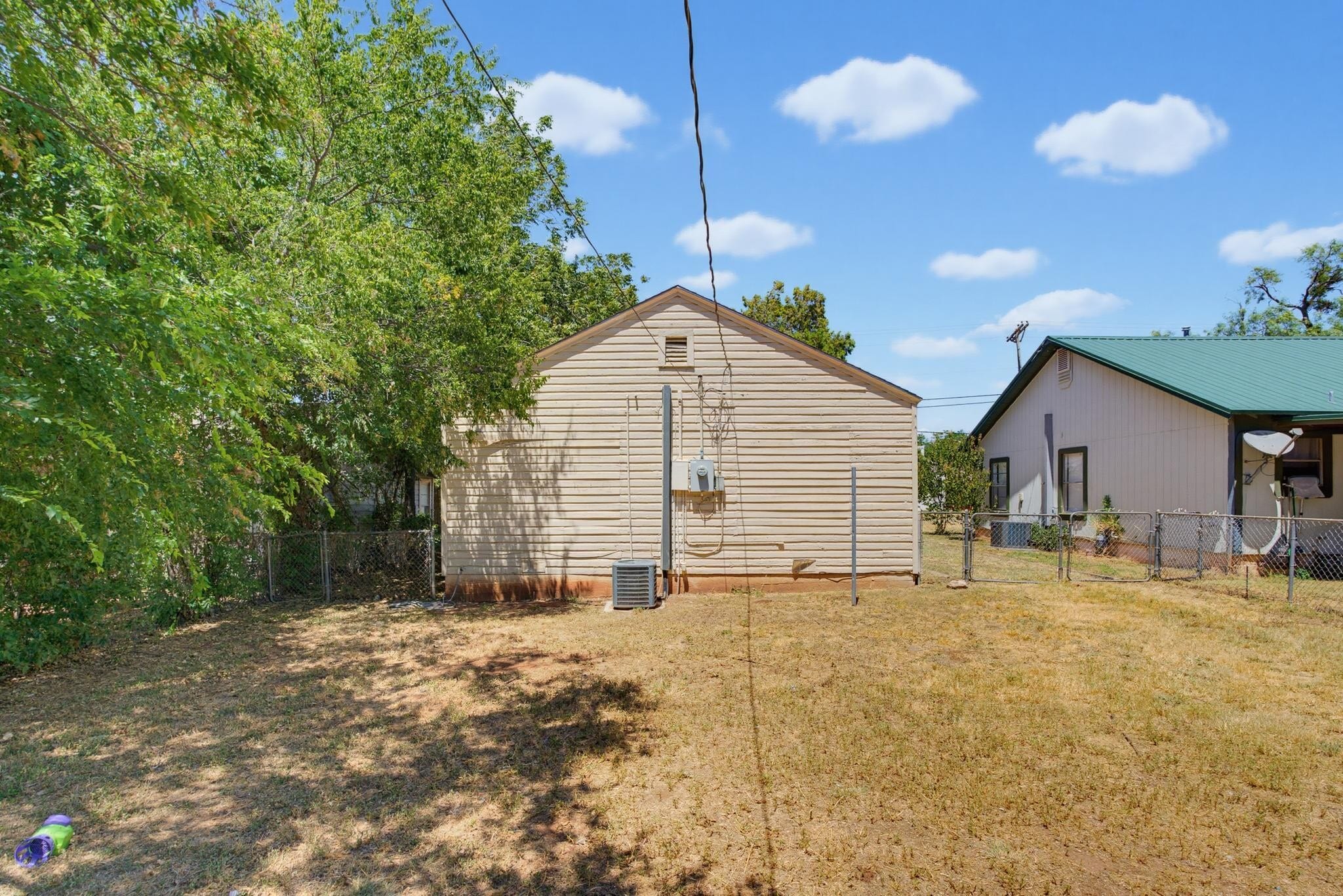 Building Photo - 2717 S 11th St