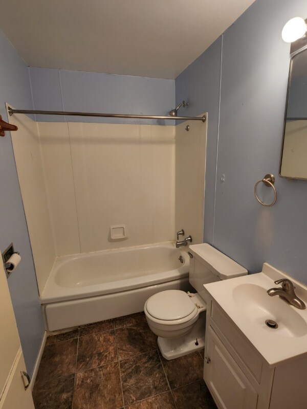 Building Photo - 202 11th St