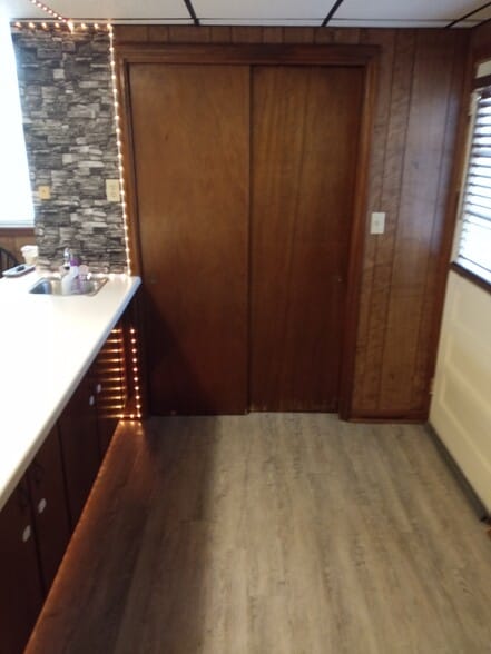 Building Photo - 2715 Black Forest Trl SW