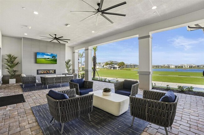 Building Photo - 14281 Heritage Landing Blvd