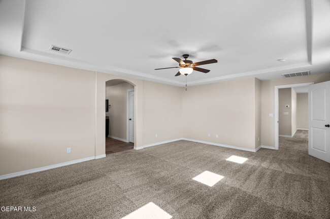 Building Photo - 325 Quiet Pr Dr