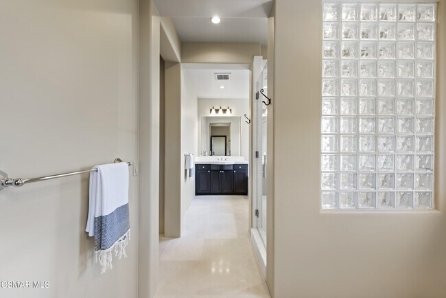 Building Photo - 4372 Via Juanita