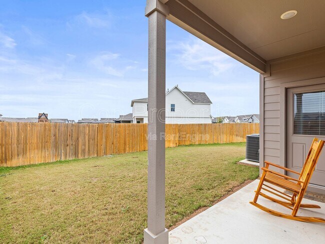 Building Photo - 374 Wayne Way