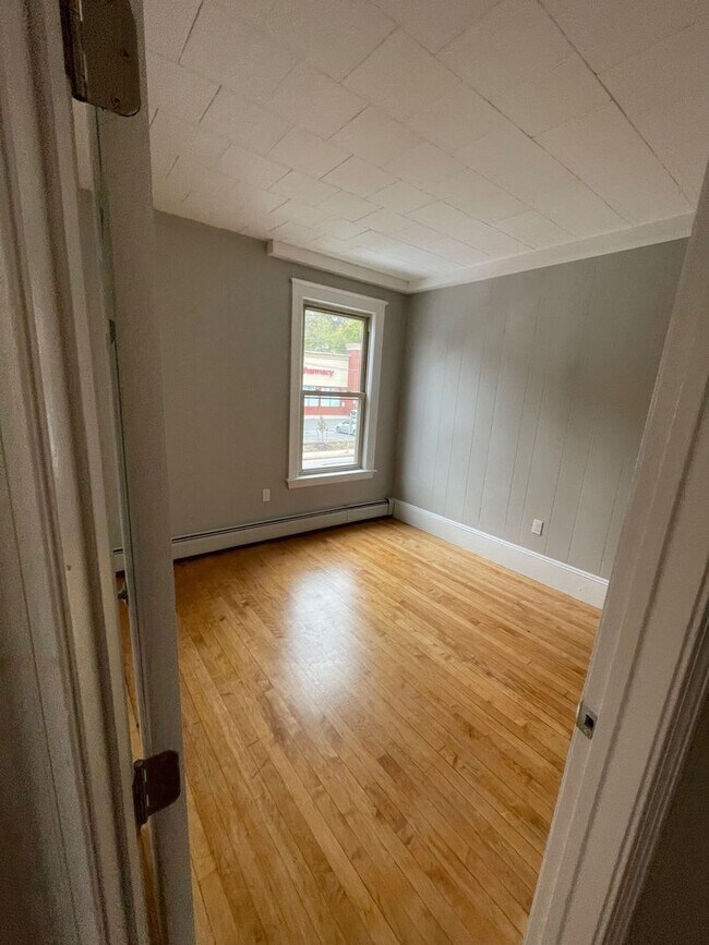 Building Photo - 135 Lafayette Square