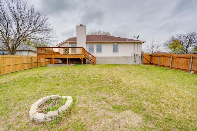 Building Photo - 3807 Eagles Nest St