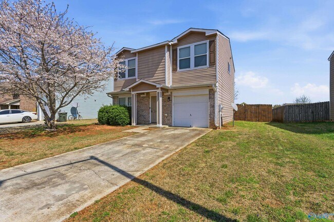 Building Photo - 3294 Castlecreek Dr SW
