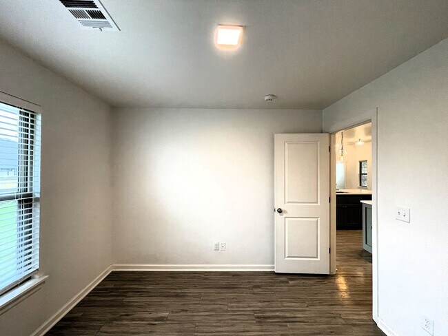 Building Photo - Contemporary Charm: Exceptional Home with ...