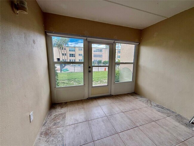 Building Photo - 11700 Park Blvd