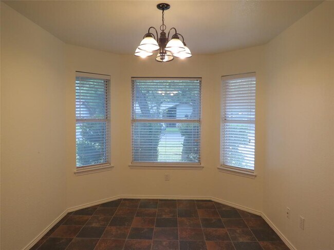 Building Photo - 1503 Serene Oaks Dr