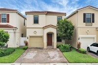 Building Photo - 673 NE 191st St