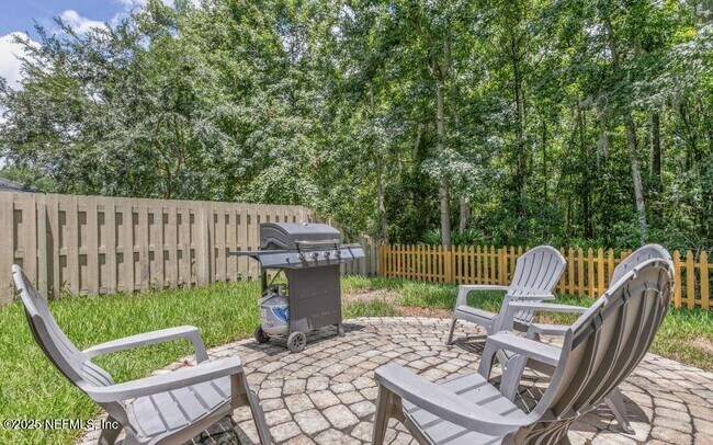 Building Photo - 503 Apple Creek Dr