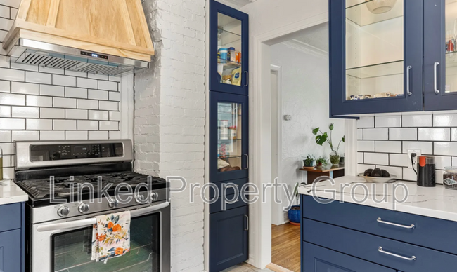 Building Photo - 1235 S Atlanta Pl