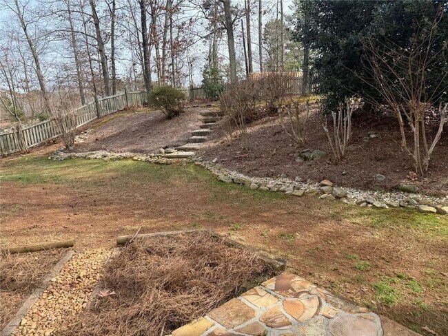 Building Photo - 1568 Ridge Point Dr NW