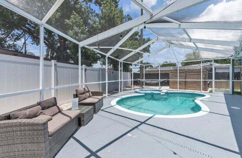 Building Photo - 4501 Bray Rd