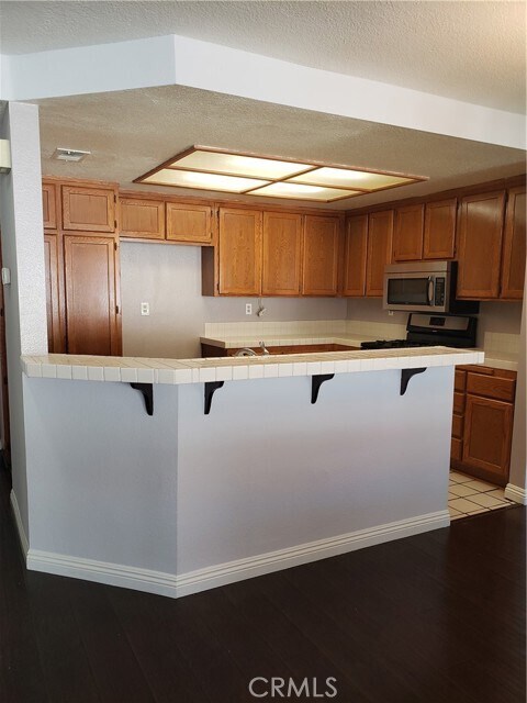 Building Photo - 22939 Estoril Dr
