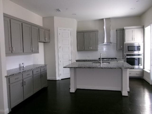 Building Photo - 4909 Shore Crest Dr