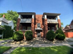 Building Photo - 1317 N Ellis St