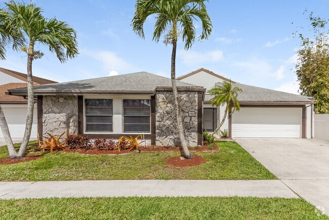 Building Photo - 11471 Whisper Sound Dr